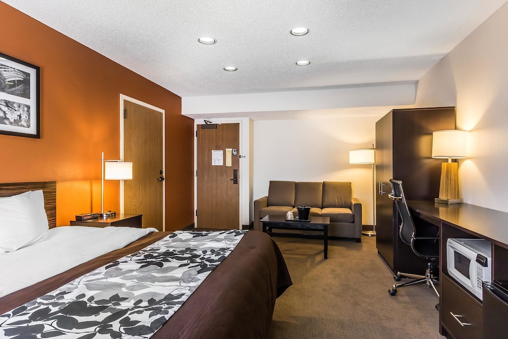 Sleep Inn Springfield South I60 near Medical District 19/40