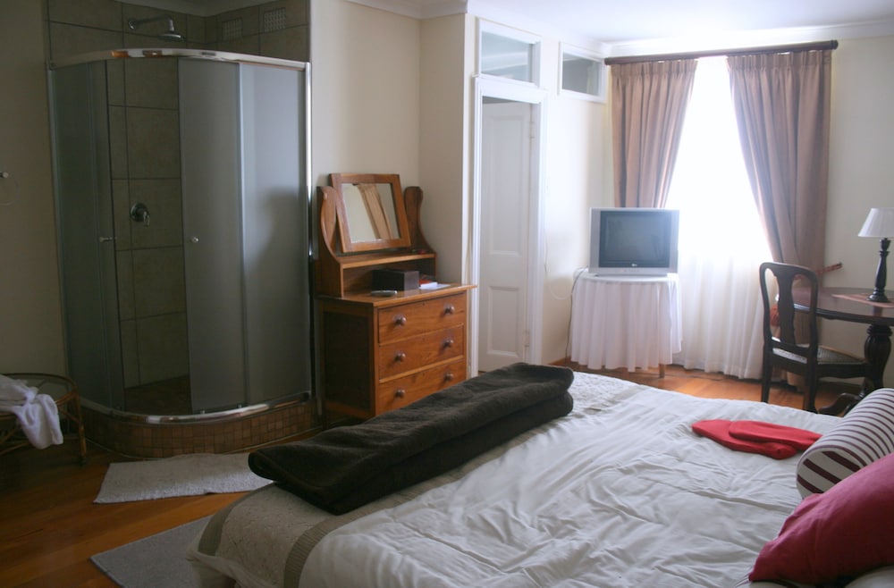 Knysna Manor House 20/50