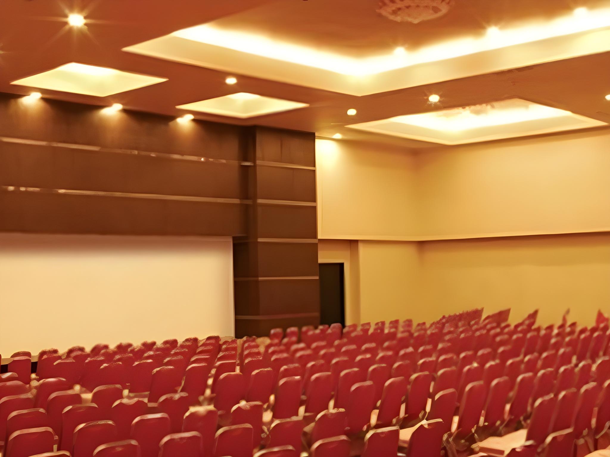 Hotel Grand Antares 44/50