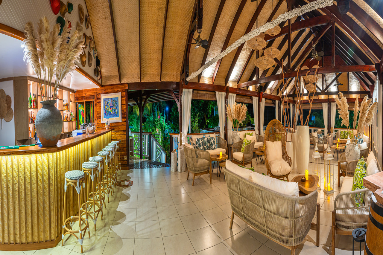 Acajou Beach Resort 6/76