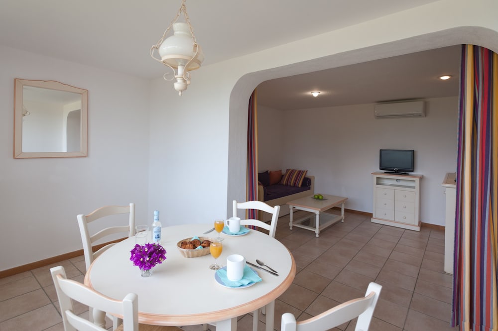 Residence Marina Di Santa Giulia 69/83