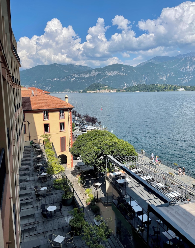 Hotel Bazzoni And Du Lac 64/70