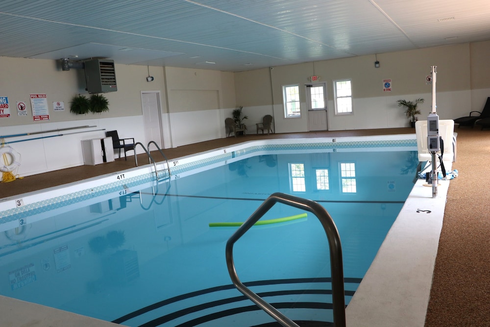 Sunbird ANNEX Resort 40/66