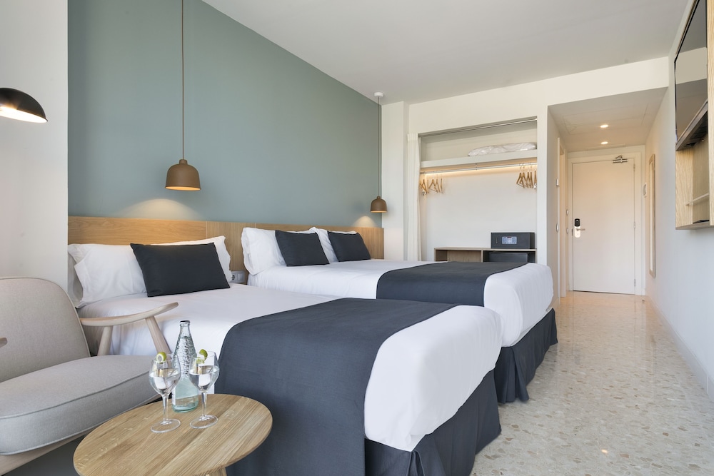 AQUA Hotel Silhouette & SPA - Adults Only 13/57