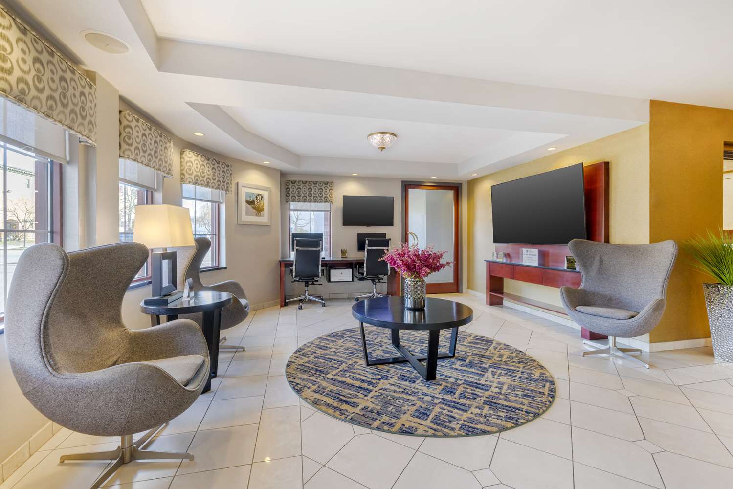 Best Western - On The Avenue 7/11