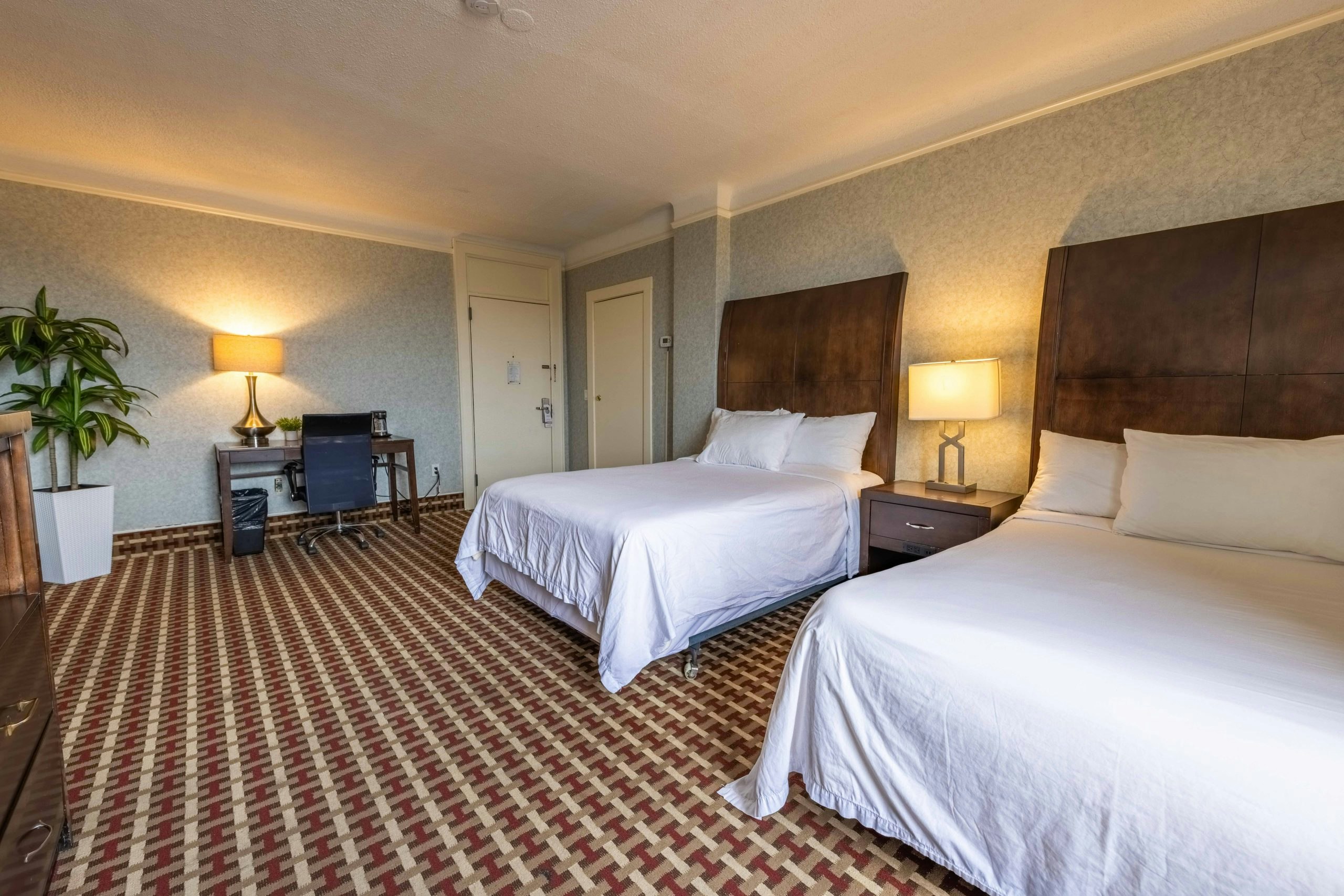 Prince Arthur Waterfront Hotel & Suites 10/43