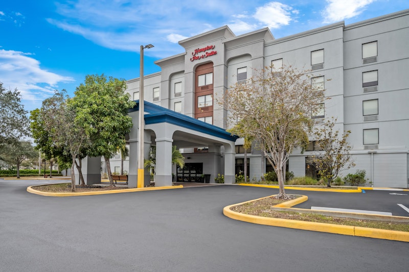 Hampton Inn Suites Ft Lauderdale West Sawgrass Tamarac Fl 55/58