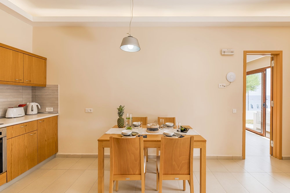 Villa Di Mare Luxury Suites 41/50
