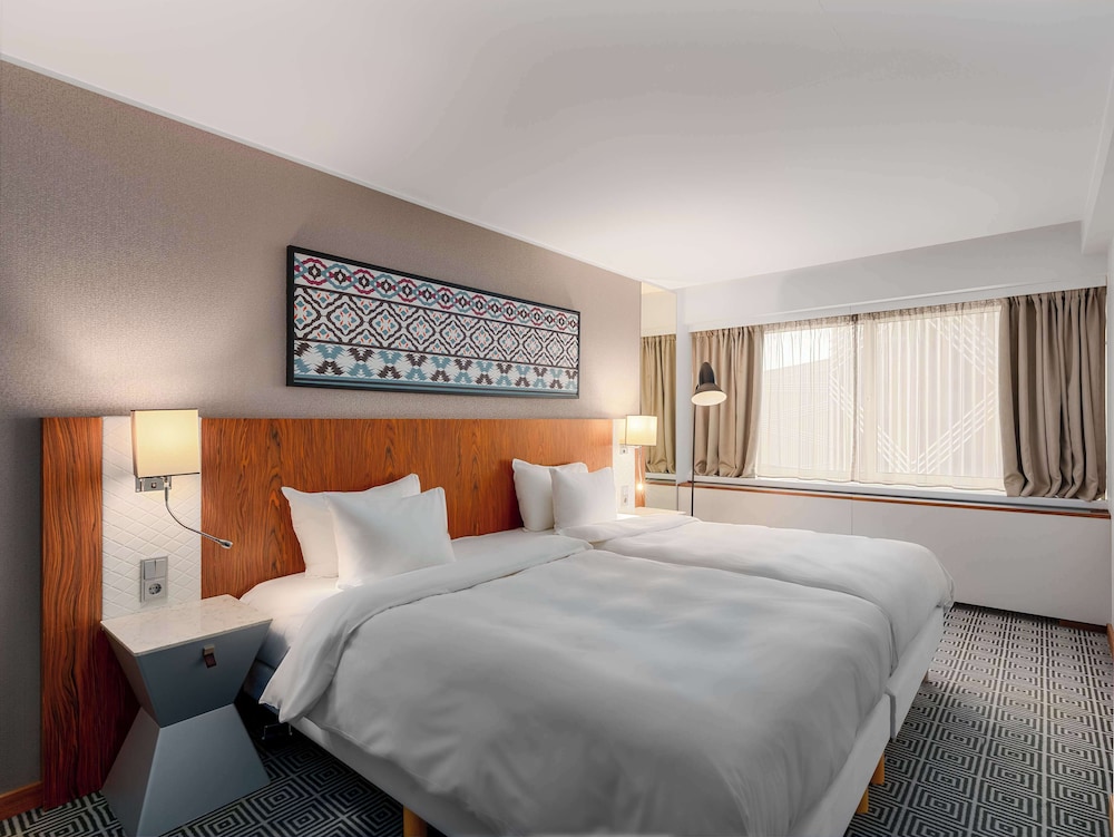 Radisson Blu Olumpia 25/74