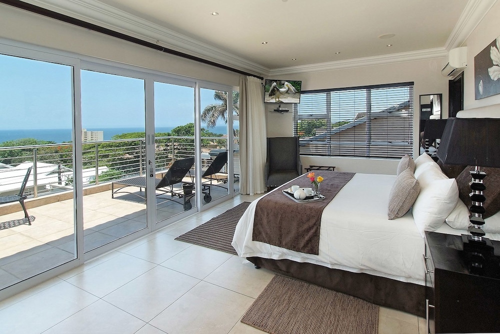 CONFERENCE CENTER, EXECUTIVE, SUITE