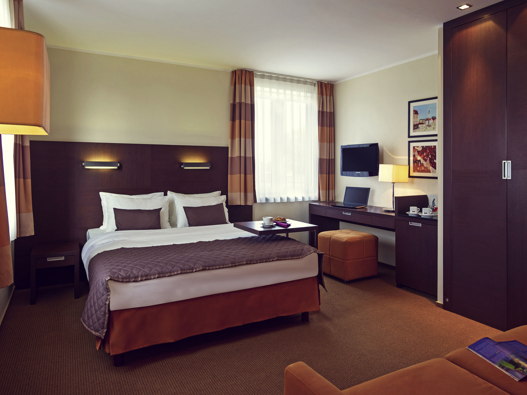rooms