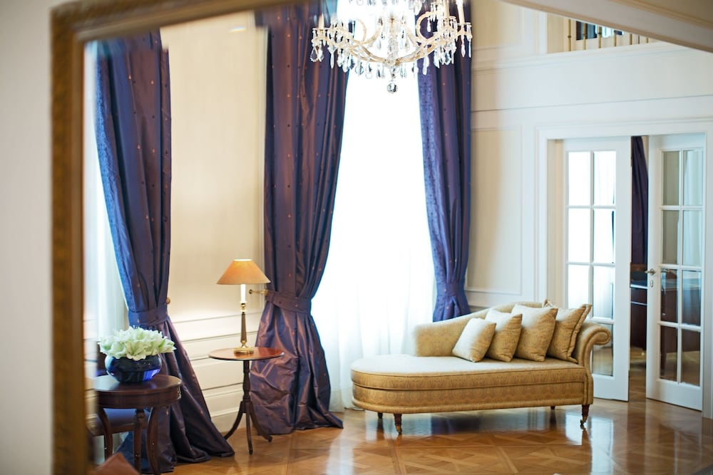PALAIS COBURG RESIDENZ photo4