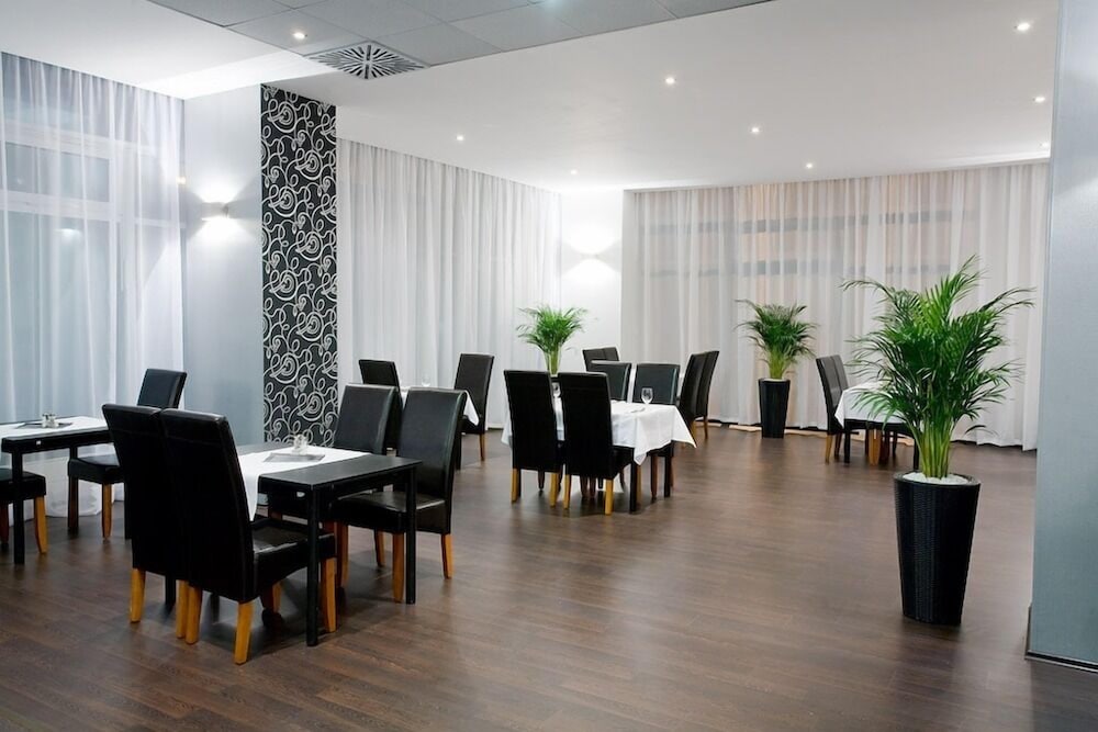 Hotel Modena 30/50