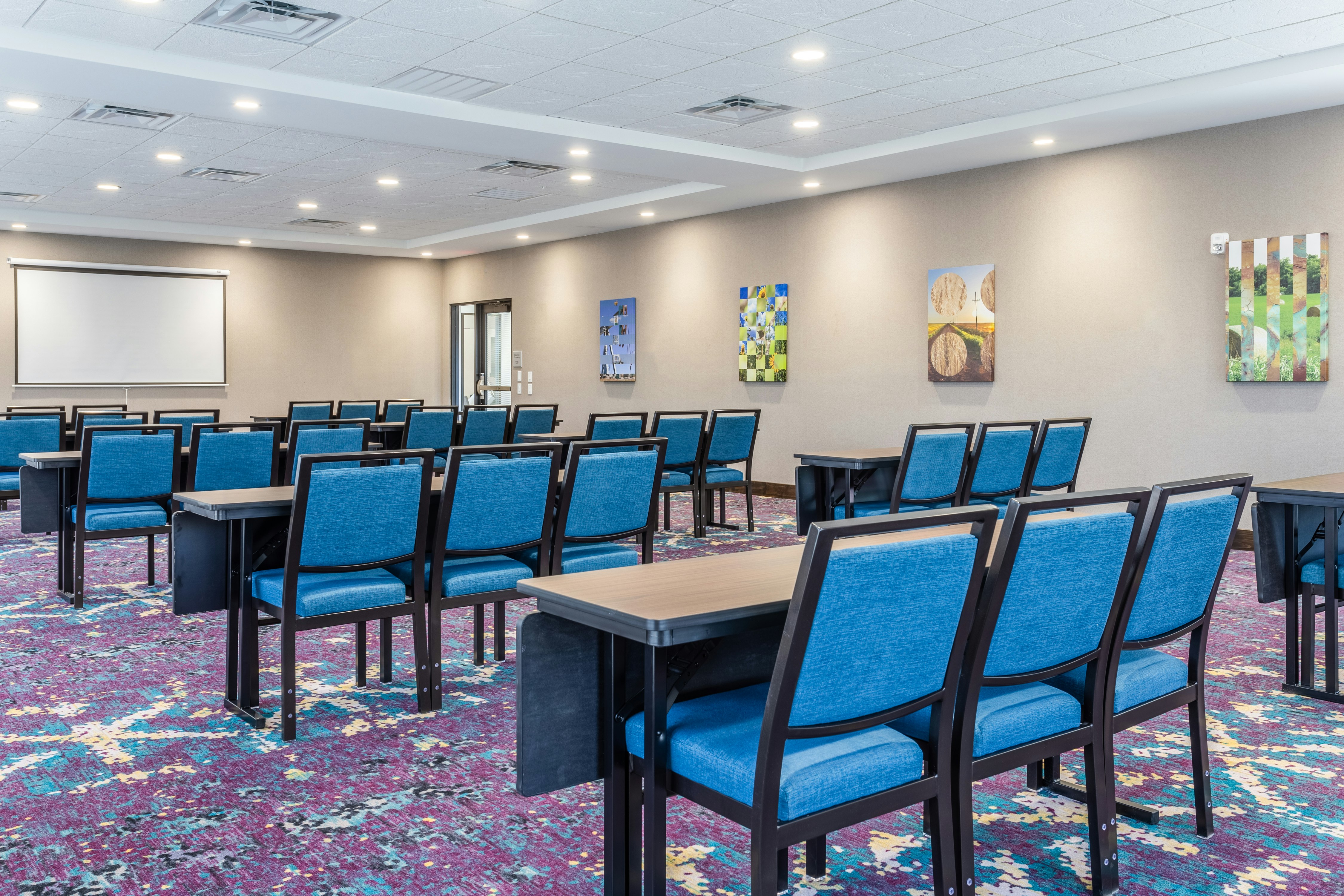 Hampton Inn and Suites Guymon OK 41/48