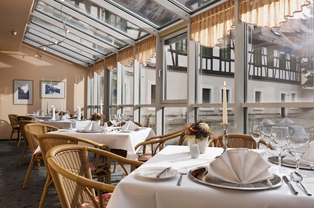 Hotel Schloss Schweinsburg 25/31