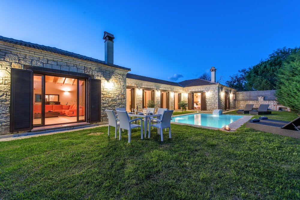 Astarte Villas - Kyveli Villa 1/23