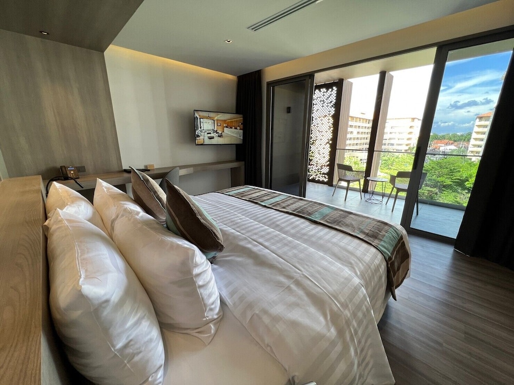 Fifth Jomtien Pattaya 38/83
