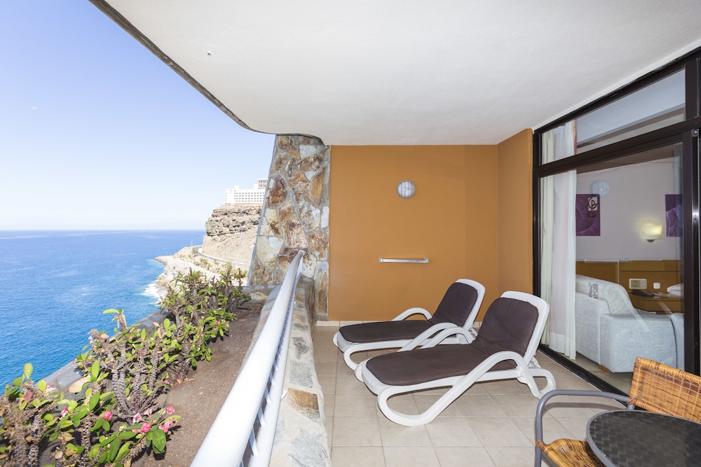 Gloria Palace Amadores 59/72