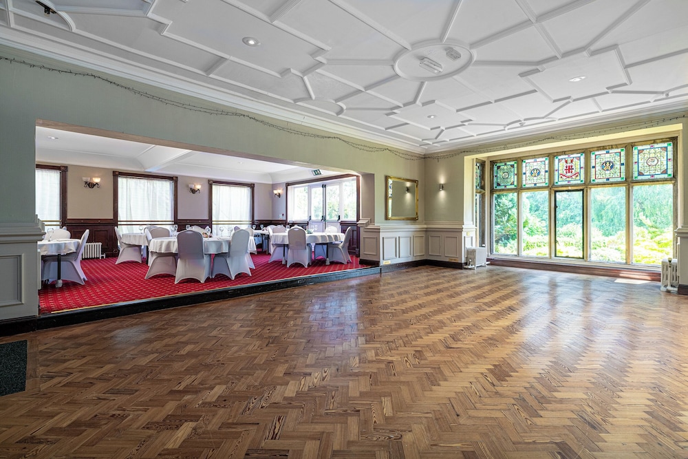 Northop Hall Country House Hotel 55/66