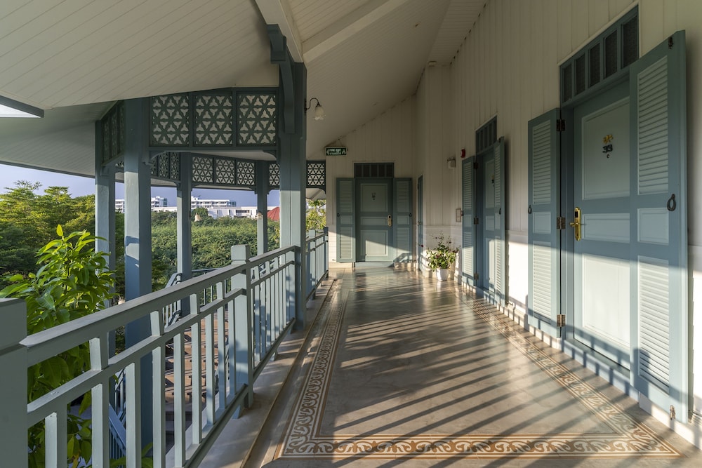 Devasom Hua Hin Resort in Cha-am