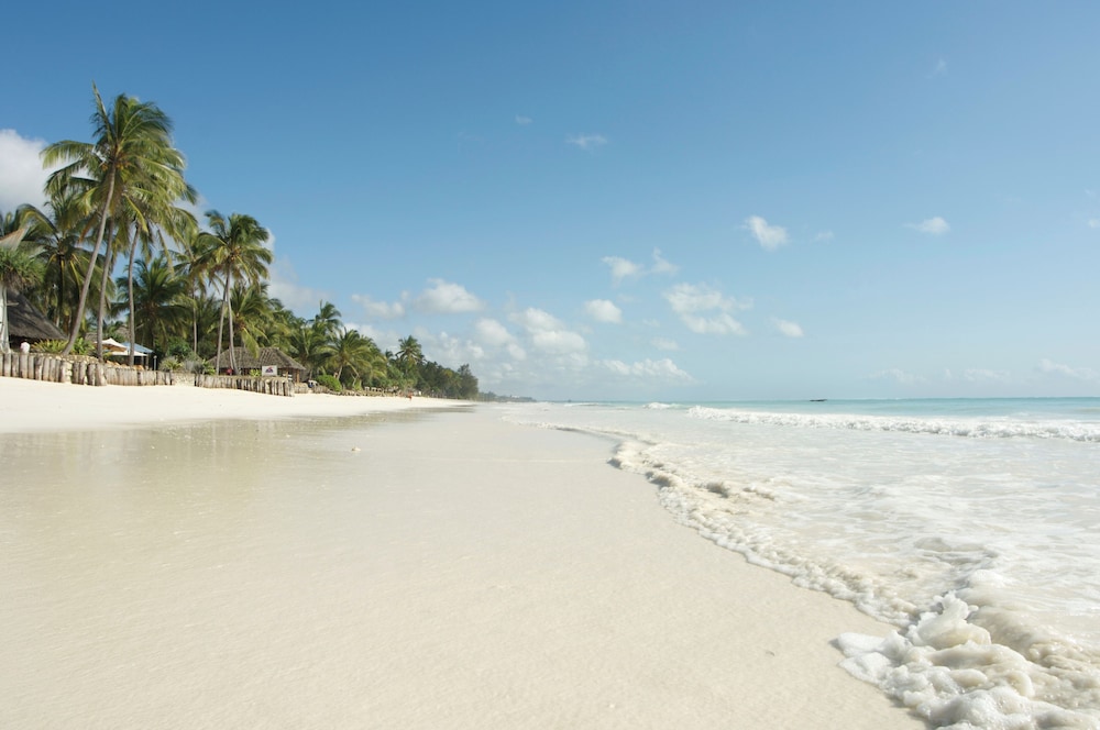 Bluebay Beach Resort & Spa 47/52