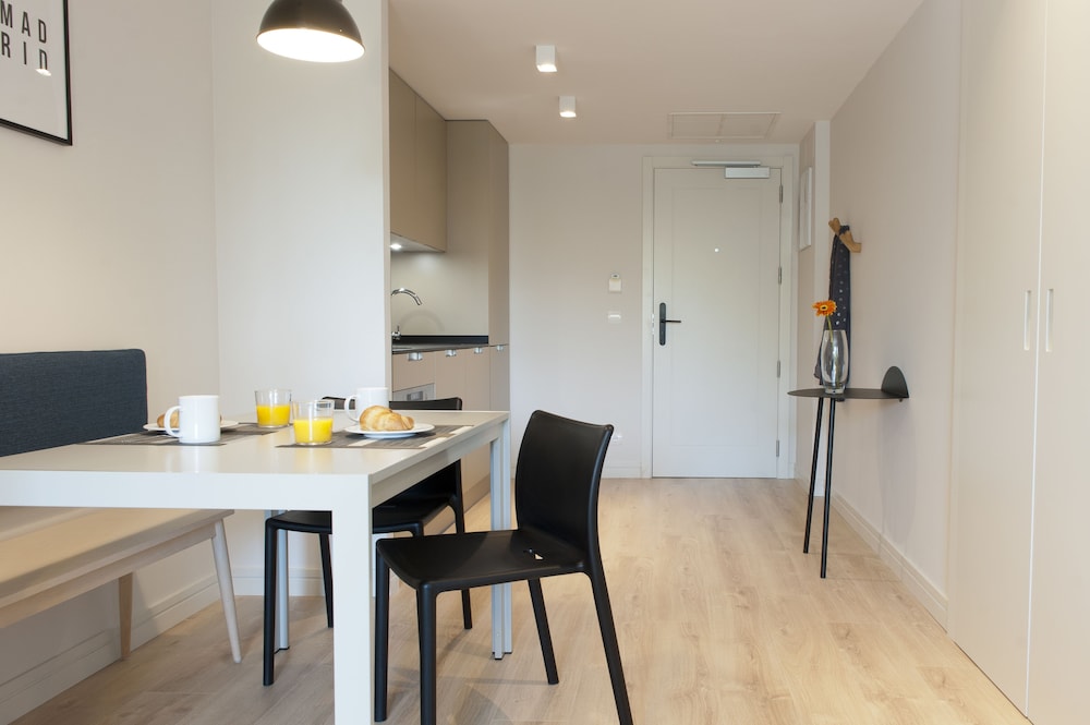 Mh Apartments Central Madrid 32/39