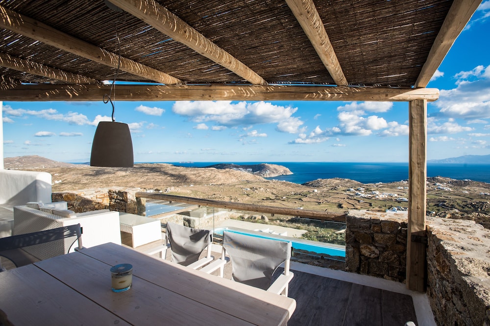 Amallini Suites 39/50