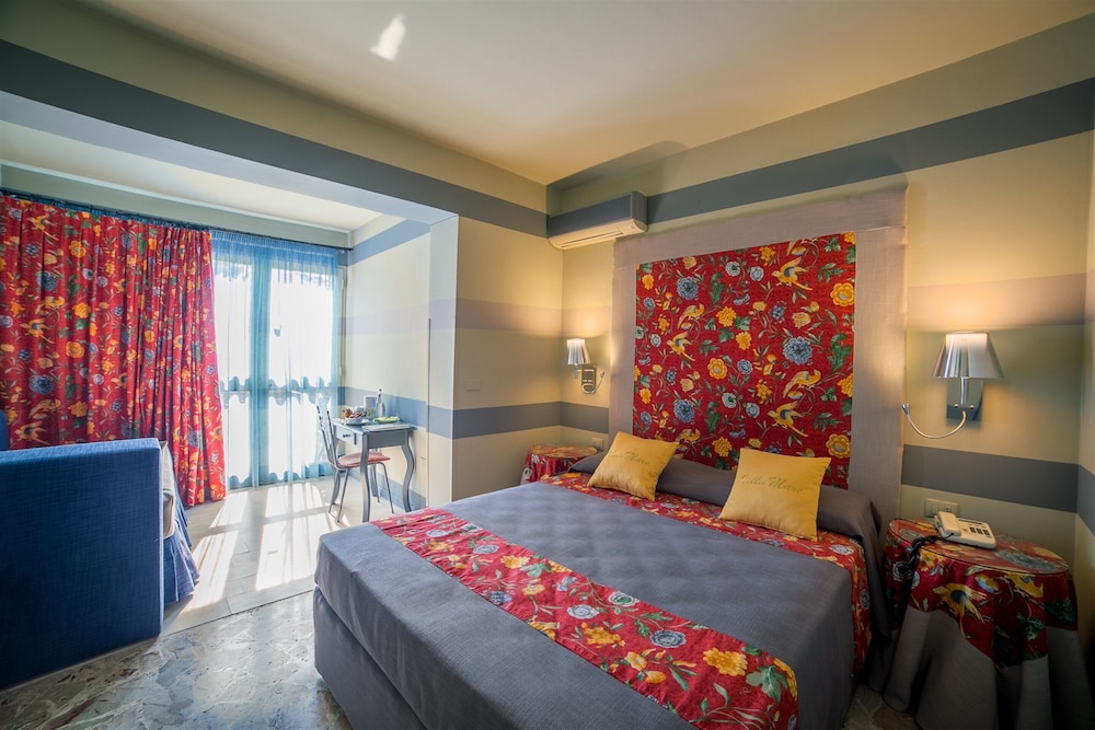 COMFORT, DOUBLE BED
