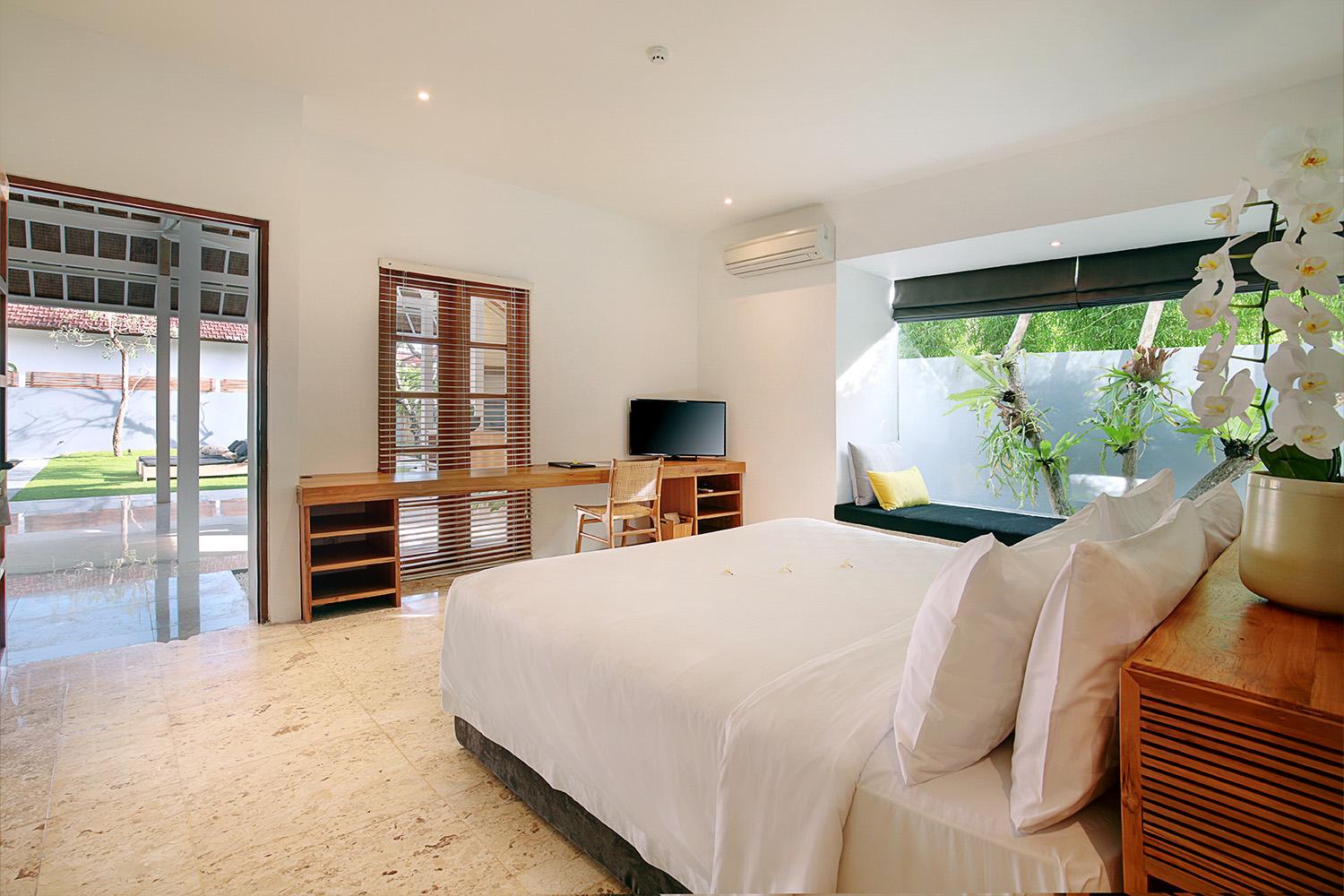 2 Bedrooms, Pool, Villa, King and Twin Beds