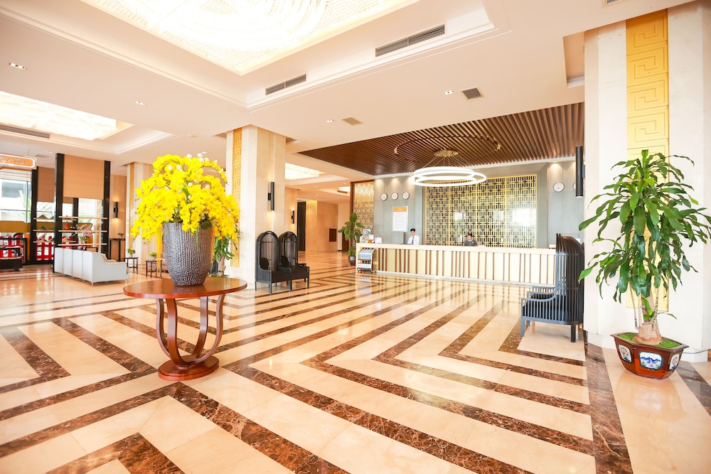 Muong Thanh Luxury Nhat Le Hotel 12/62
