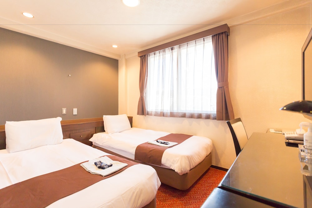STANDARD, TWIN BEDS