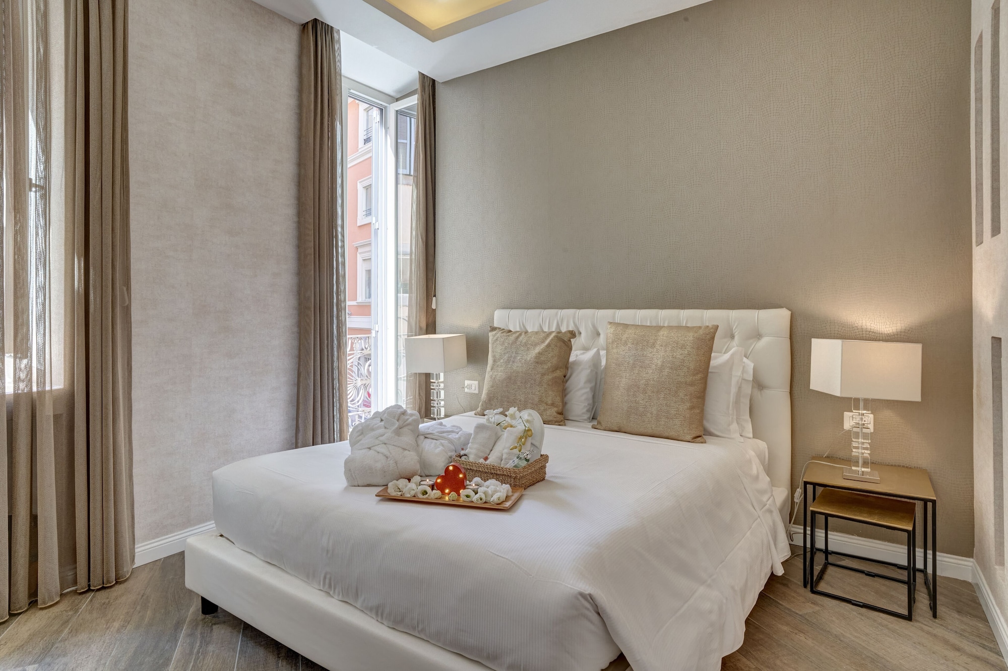 Superior, Queen Bed, City View, Balcony, Del Corso 32