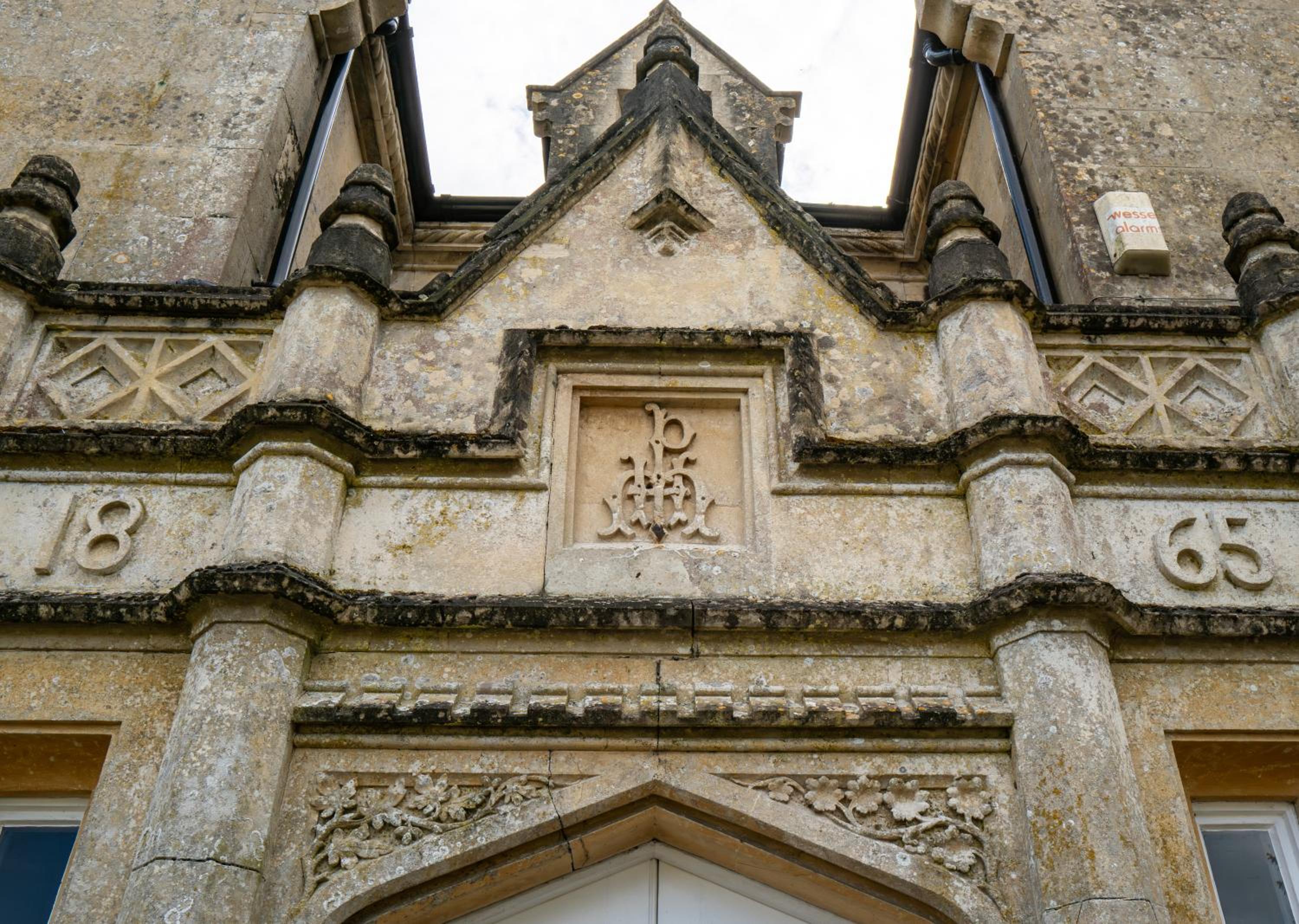 Burcombe Manor 1/14