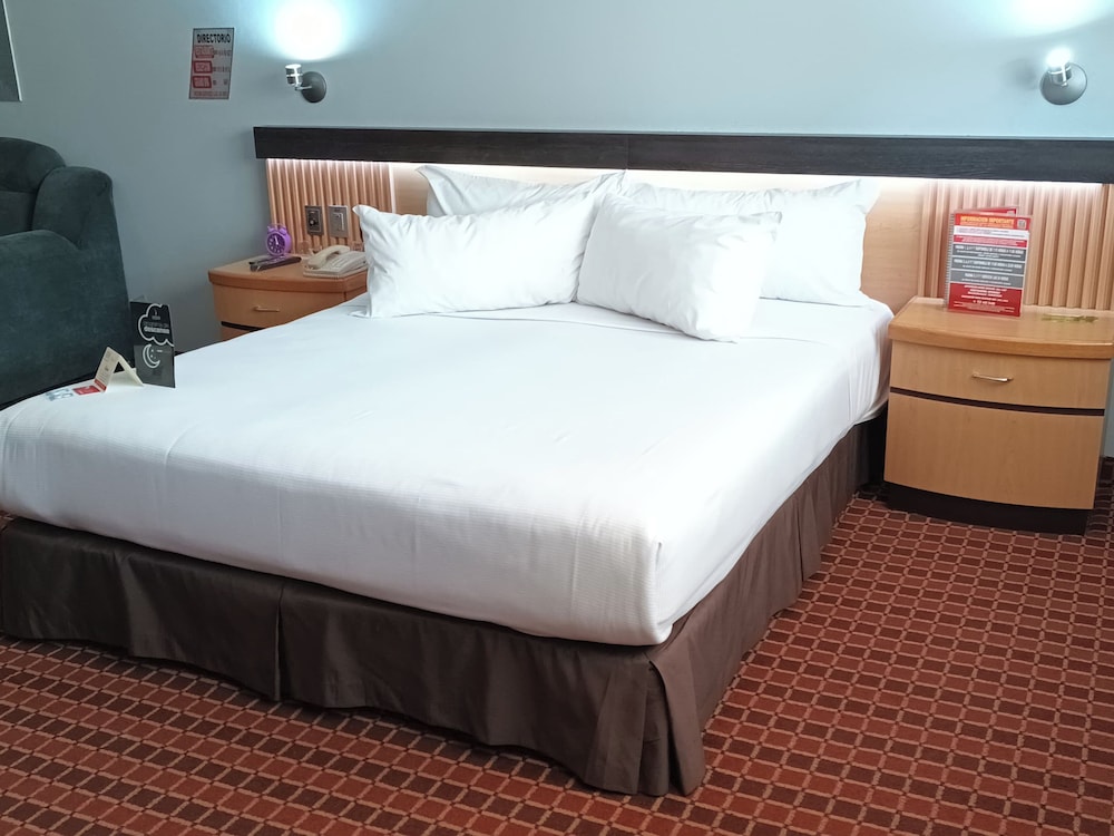 Hotel and Spa La Muralla Metepec 11/50