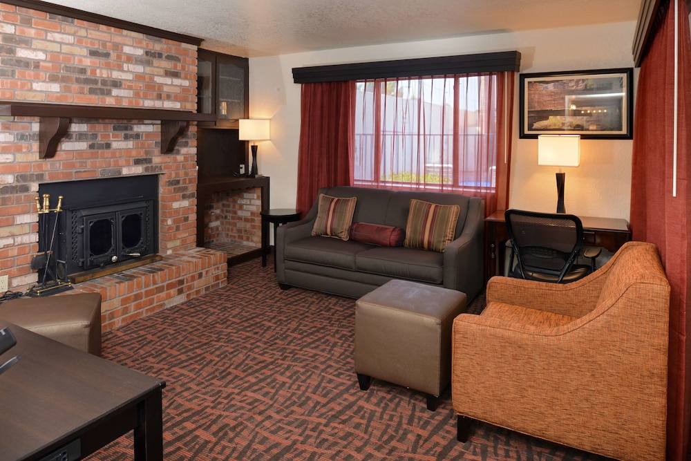 Best Western Arizonian Inn 27/40