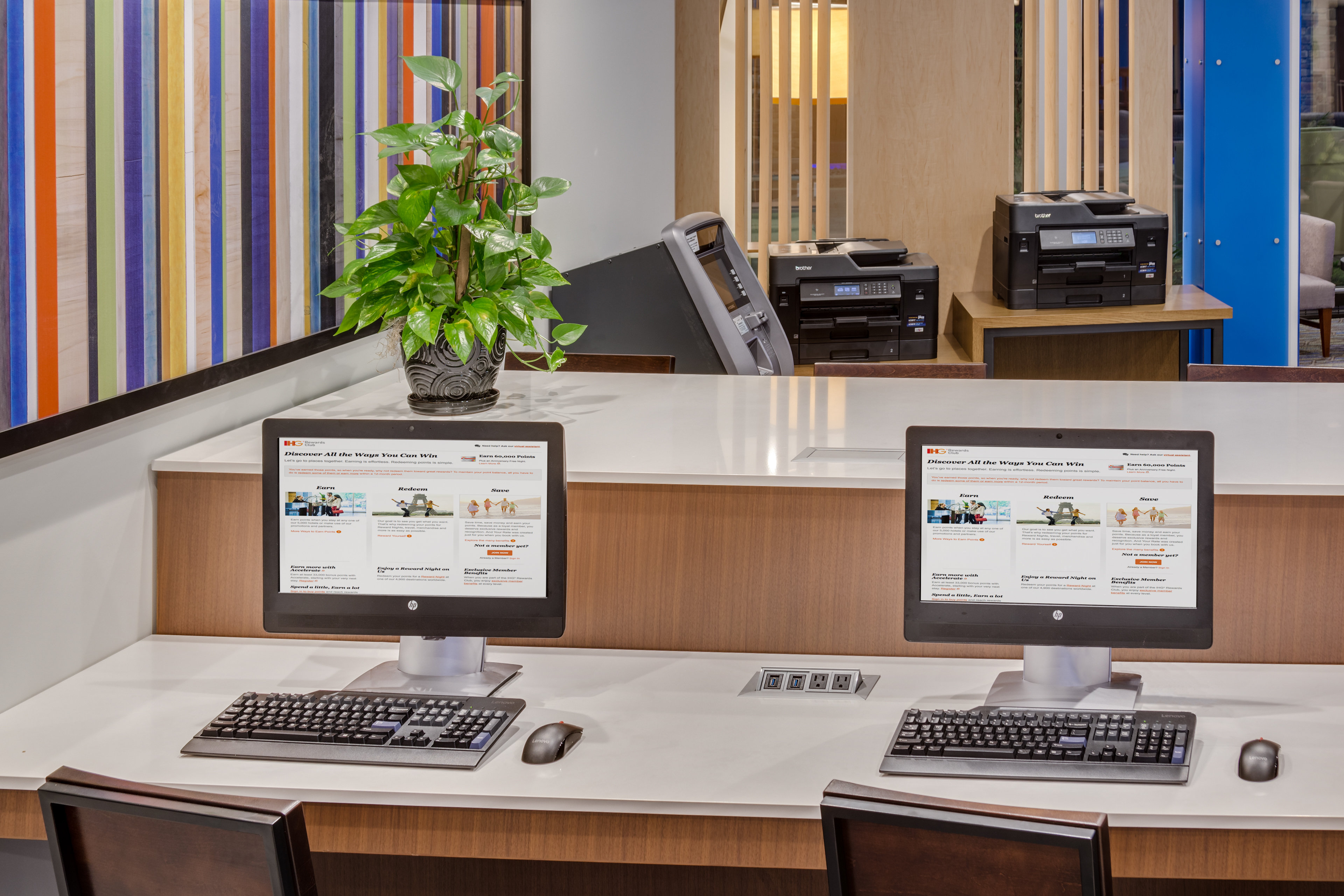 Holiday Inn Express Suites Rice Lake 61/72