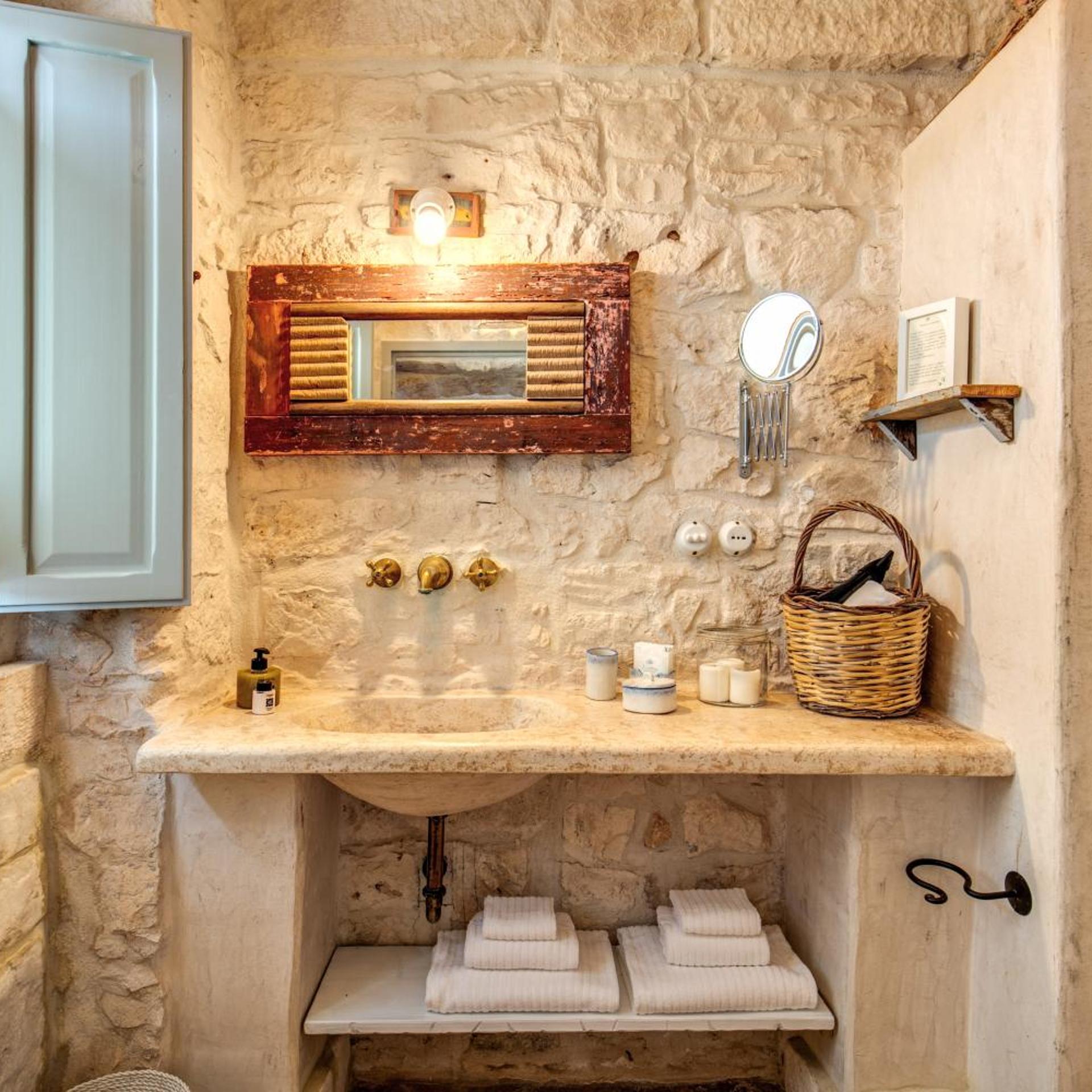 MASSERIA CERVAROLO 53/54