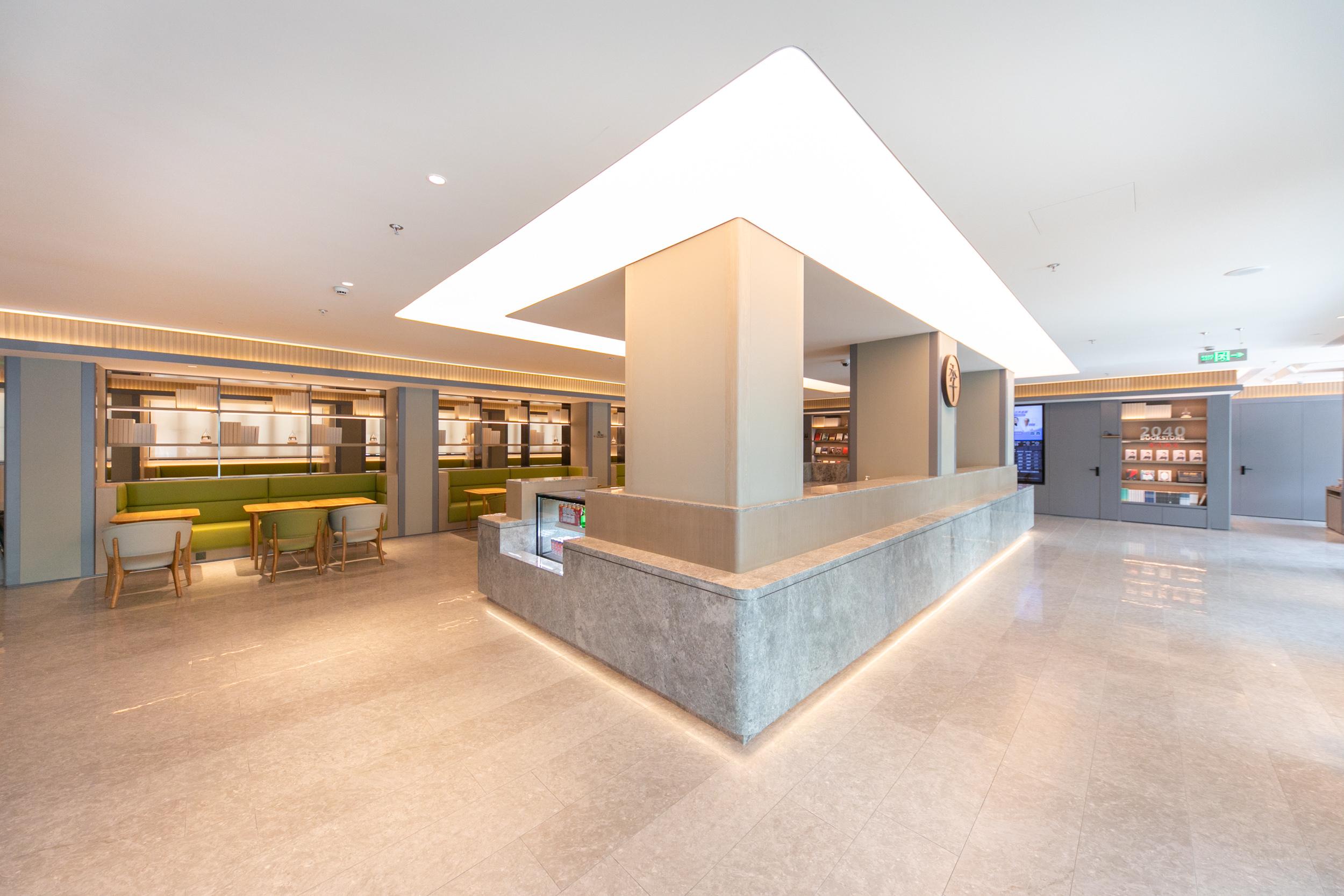Ji Hotel (Shanghai Lujiabang Road Metro Station) 4/37
