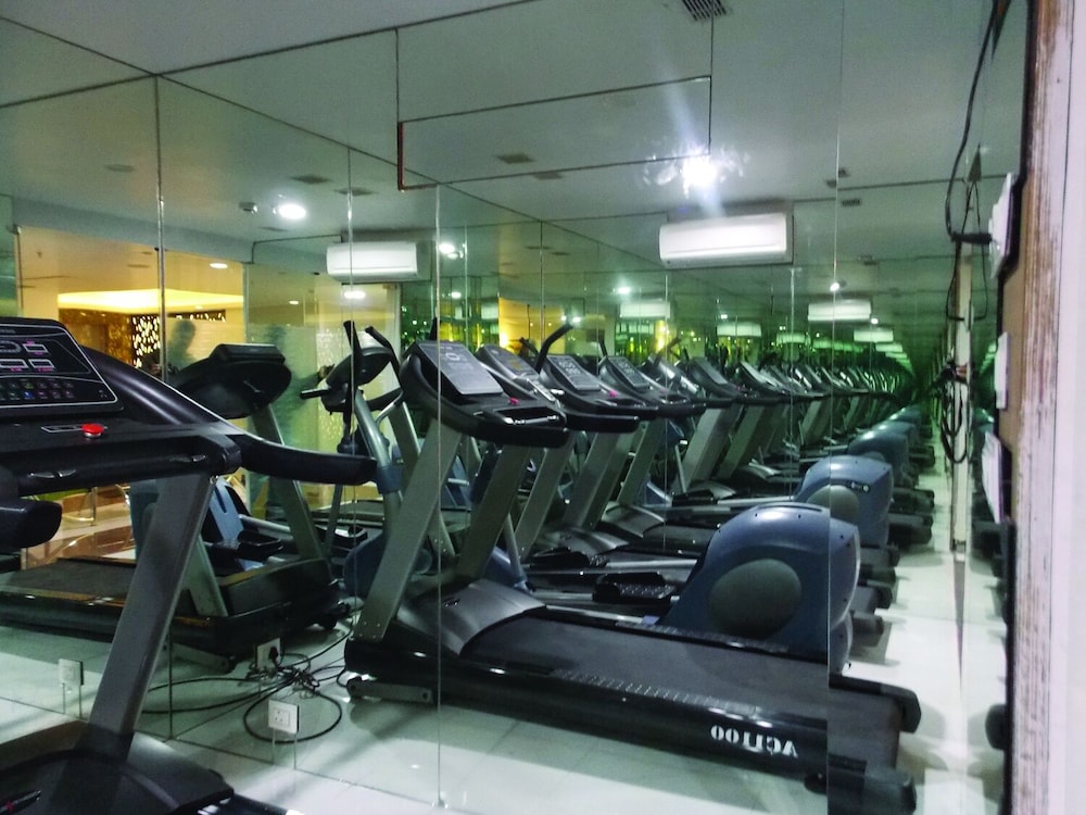 Airport City Hotel 20/35