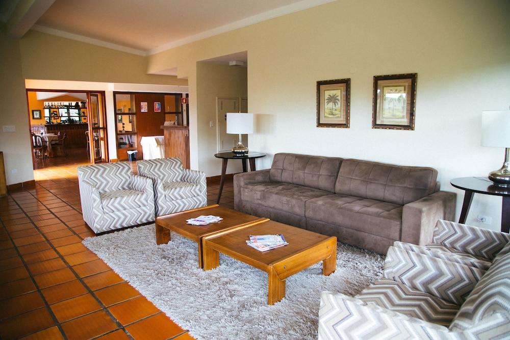 Plaza Inn Week Inn - Campos Do Jordao 39/60