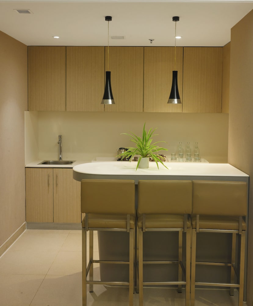 1 BEDROOM, PRESIDENTIAL, SUITE, DOUBLE BED