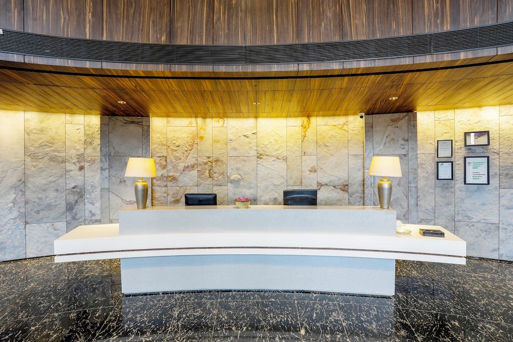 Hotel Niraali Executive 9/65