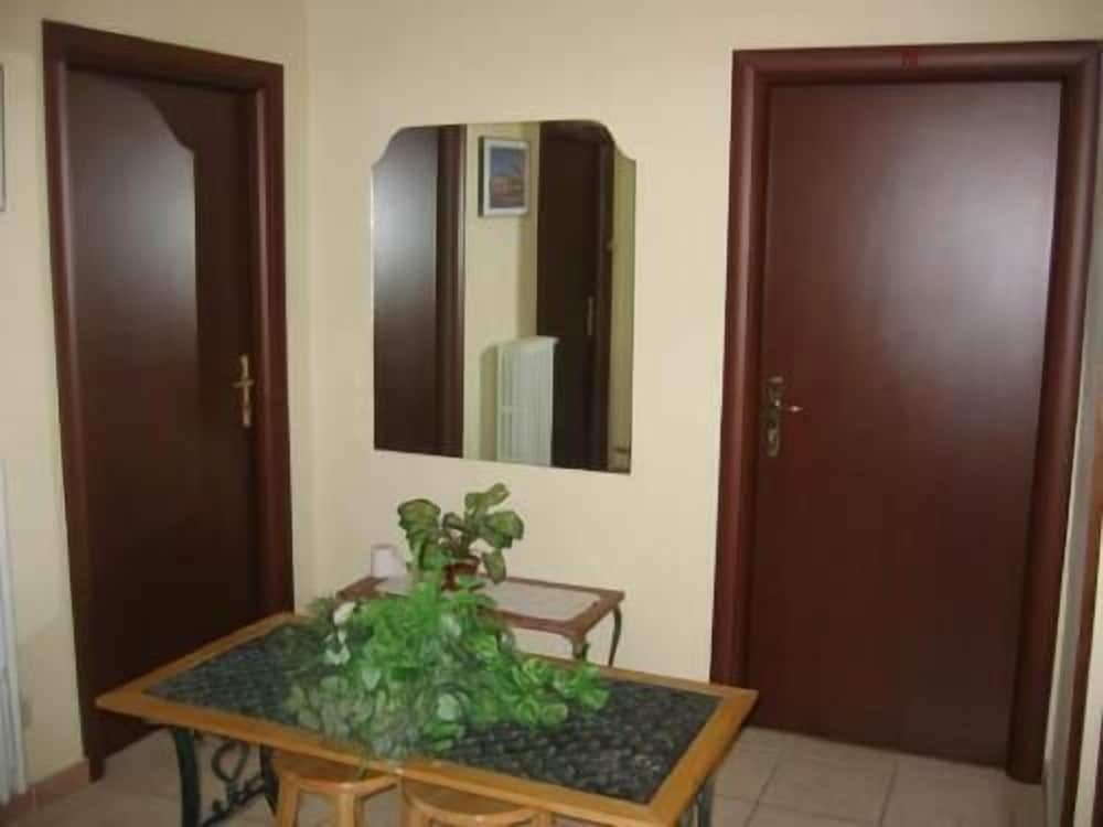 Eurorooms 6/24