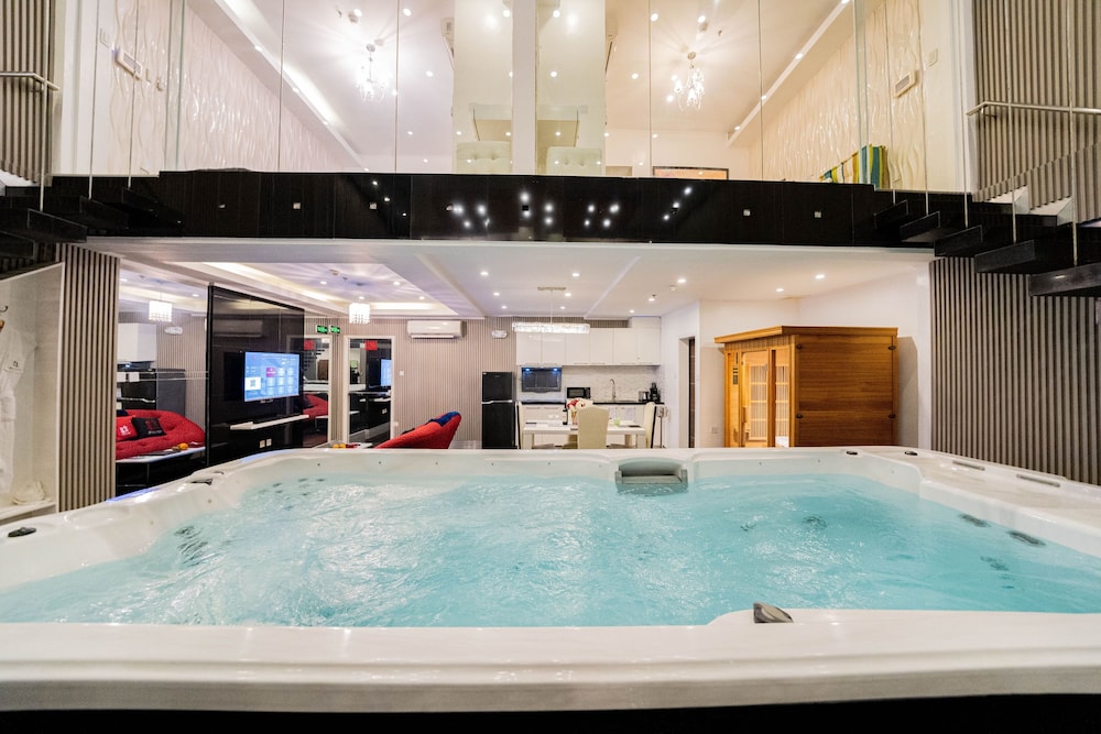 Luks Lofts Hotel & Residences 32/50
