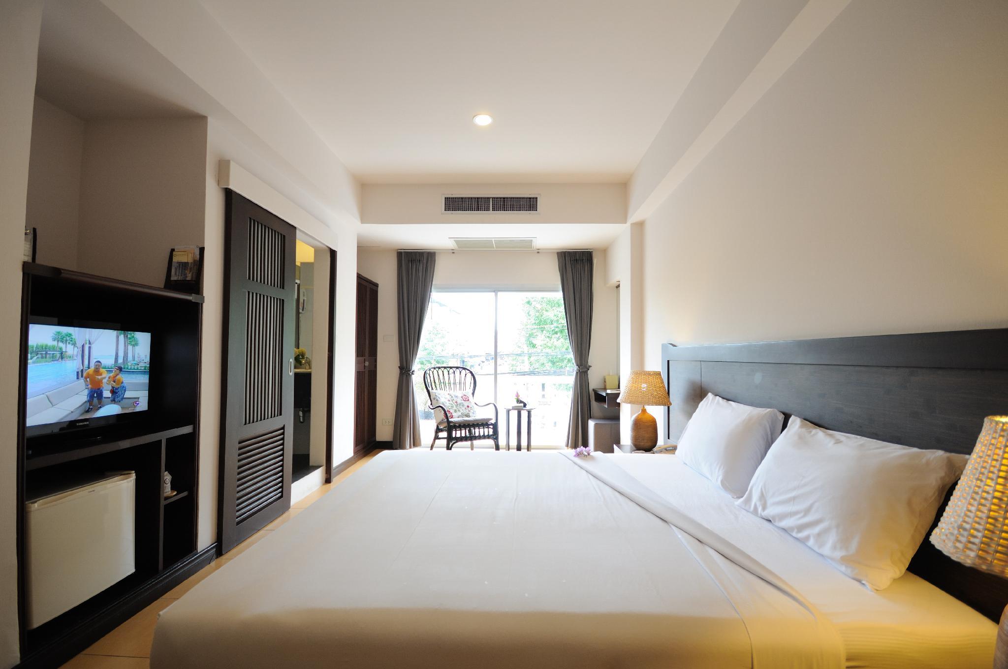 SUPERIOR, DOUBLE BED, BALCONY