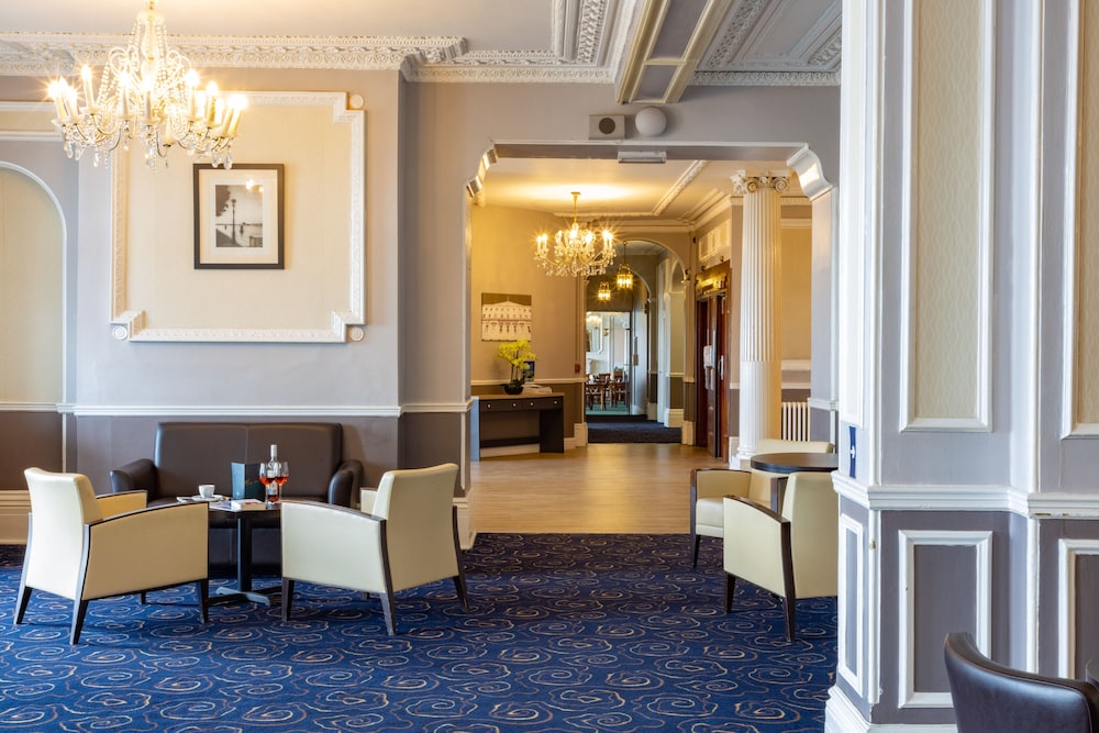 Burlington Hotel 30/53