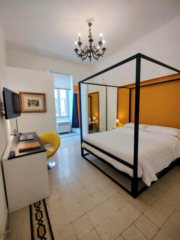 A Casa Boschi Near Vatican Deluxe Junior Suite 25/70