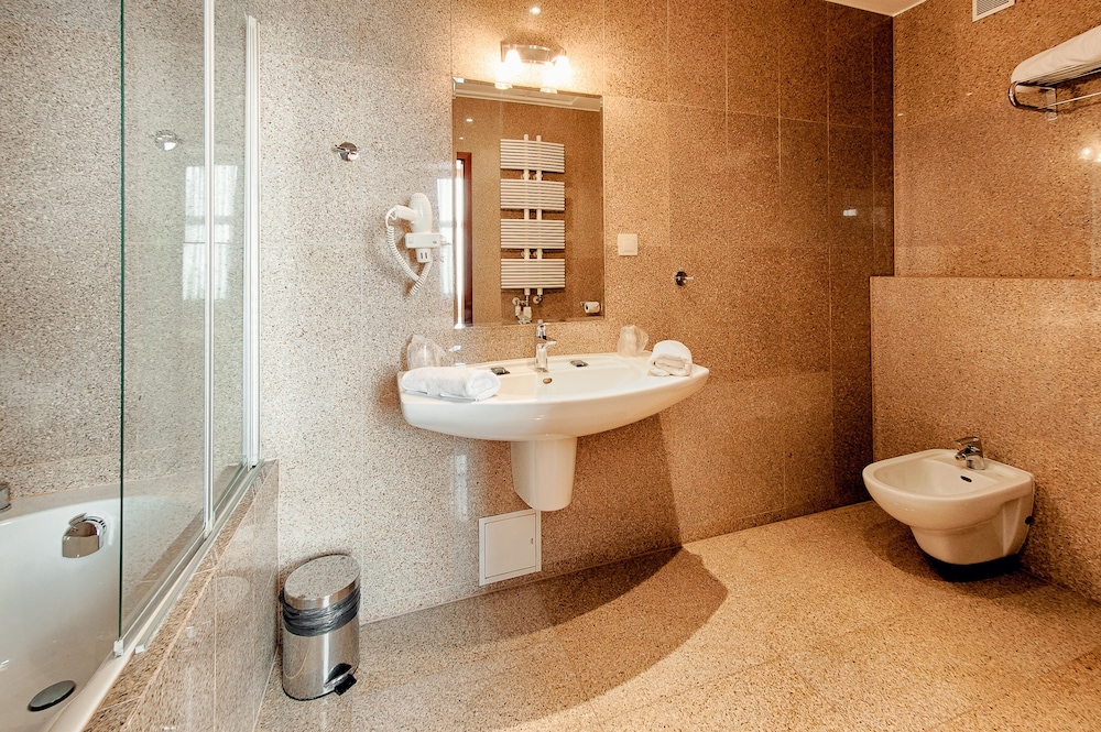 Grand Royal Hotel Conference & Spa 30/74
