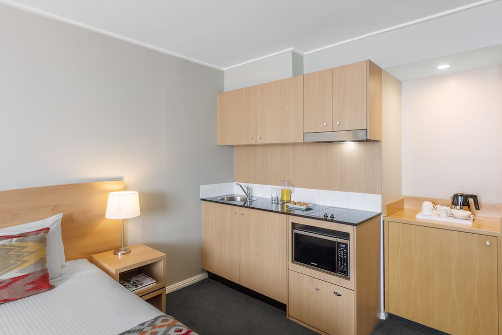 Nesuto Parramatta Apartment Hotel 32/67