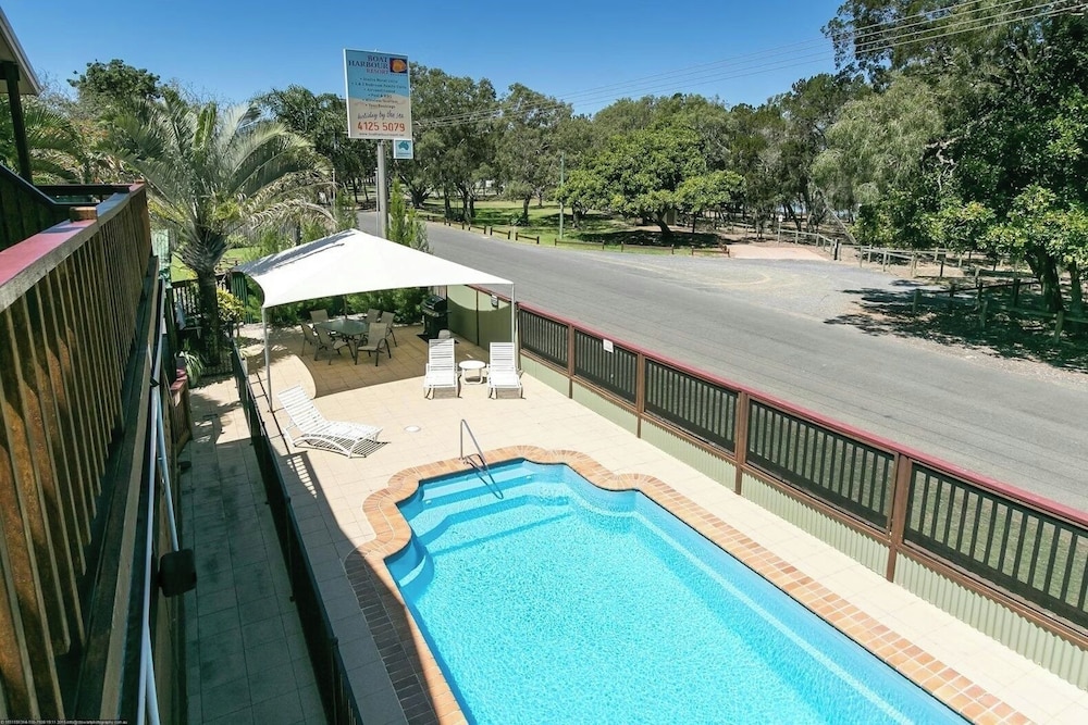 Boat Harbour Studio Apartments and Villas 27/48